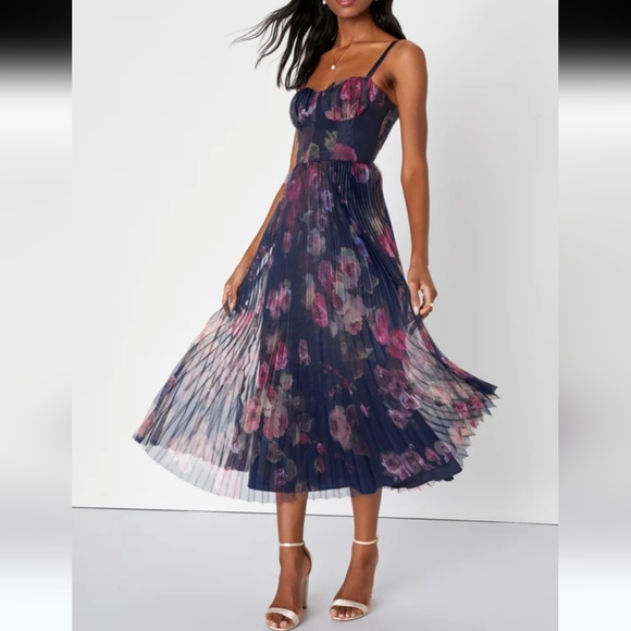 NWOT LULU'S FLORAL MIDI DRESS LARGE - Picture 2 of 6